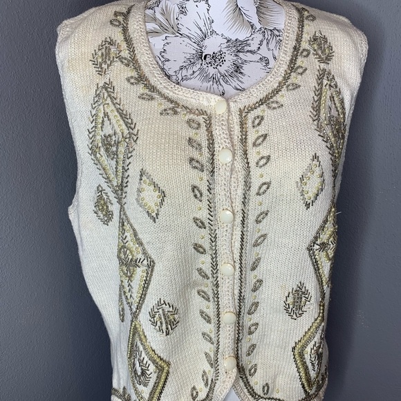 Vintage Worthington Beaded Vest Top Knit Cream MED - Picture 3 of 5